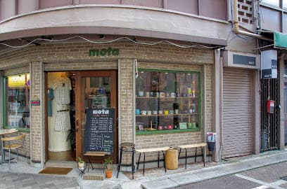 アザーズ