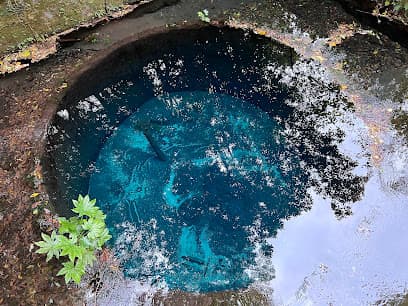 湧水広場
