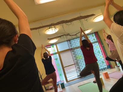 YOGA DAYS Ayuresort-ヨガデイズアーユルリゾート